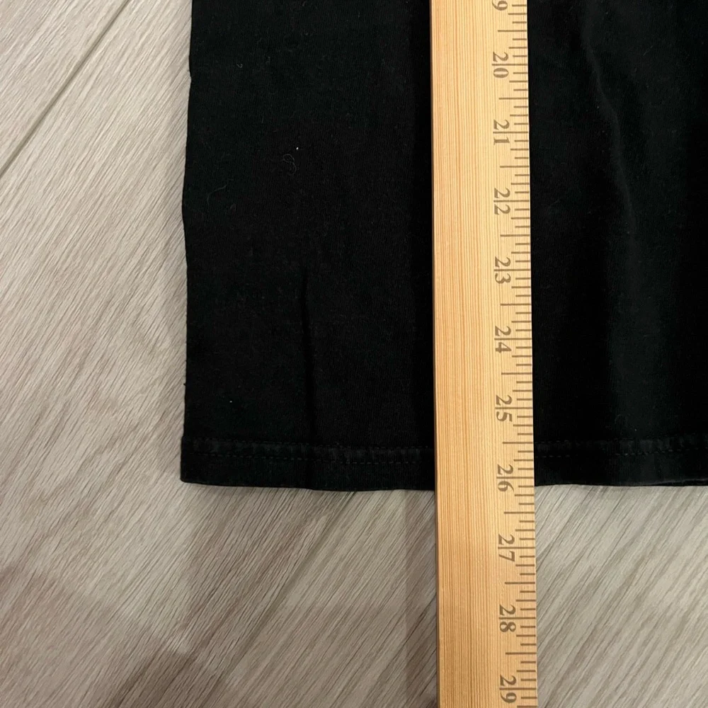 Vintage Quiksilver Black Tee with White Logo - Picture 5 of 7
